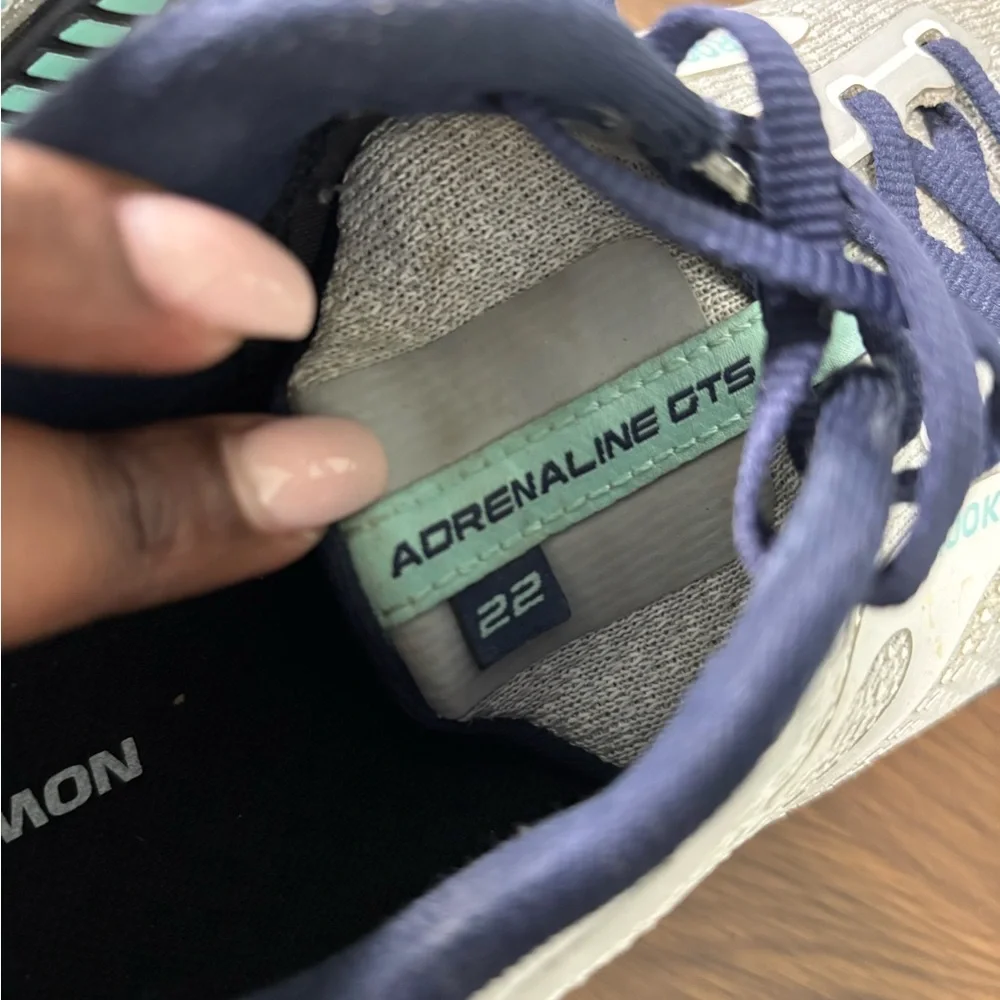 Men’s Brooks Adrenaline GTS in Gray‎ and Teal Size 11